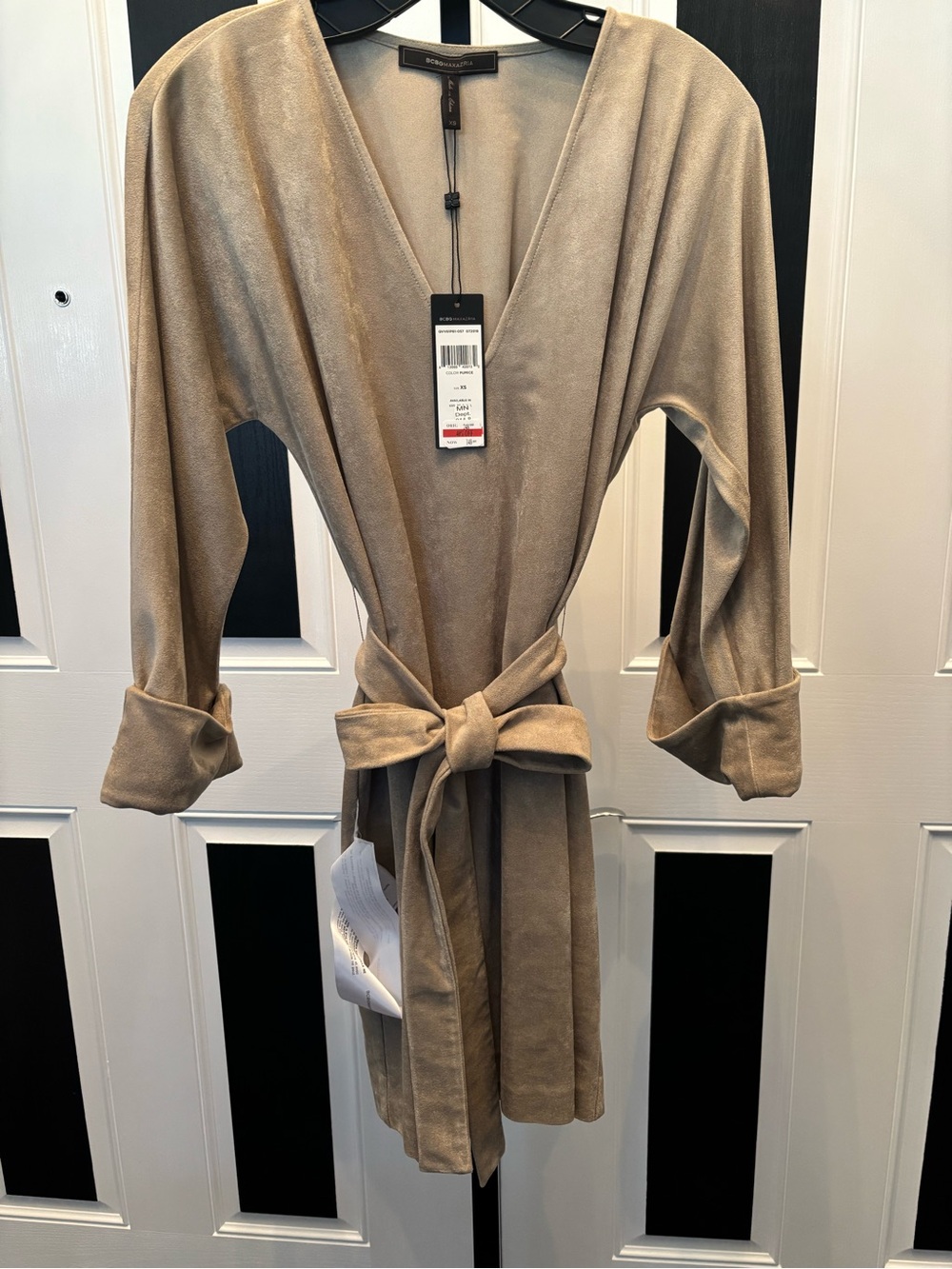 BCBG Maxazria Faux Suede Mini Dress. Belted 3/4 Sleeves. XS NWT 75.00